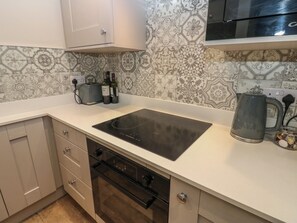 Kookgerei, borden en bestek