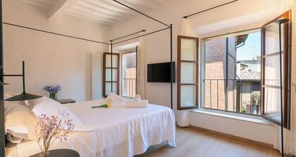 Dolce Pienza - Modern Home in the Historic Center