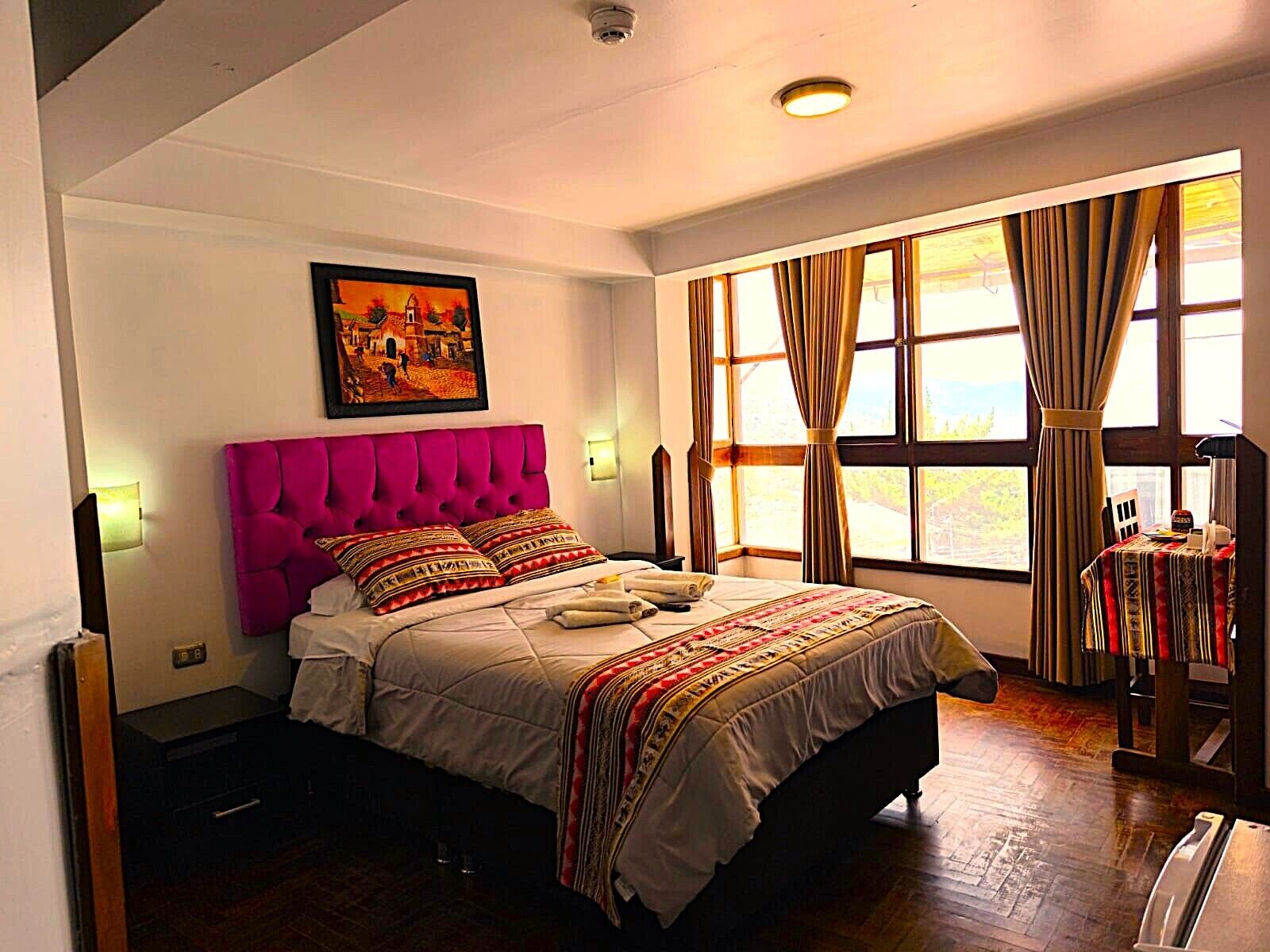 Chambre Double Romantique, patio | Espace de travail pour ordinateur portable, rideaux occultants