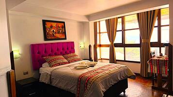 Chambre Double Romantique, patio | Espace de travail pour ordinateur portable, rideaux occultants