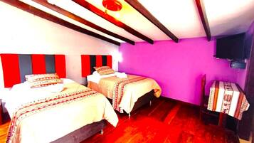 Comfort Twin Room | Blackout drapes, iron/ironing board (on request), WiFi (free)