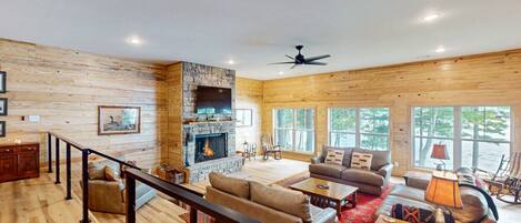 TV connectée, cheminée