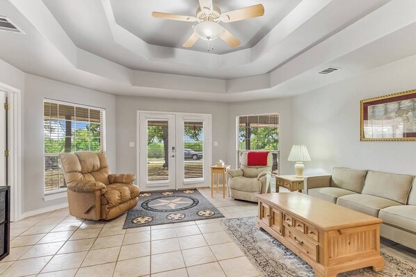 تلفزيون، مدفأة