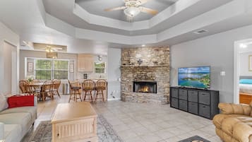 TV, fireplace