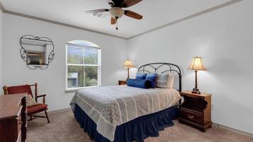 3 bedrooms, WiFi, bed sheets