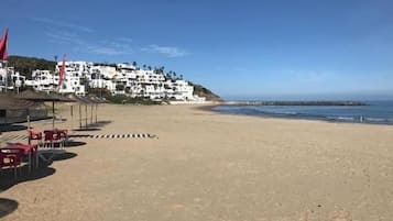 Apartment, 2 Bedrooms, Smoking, Balcony | Beach