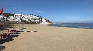 Appartement, 2 chambres, fumeurs, balcon | Plage