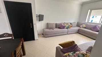 Apartment, 2 Bedrooms, Smoking, Balcony | Living area