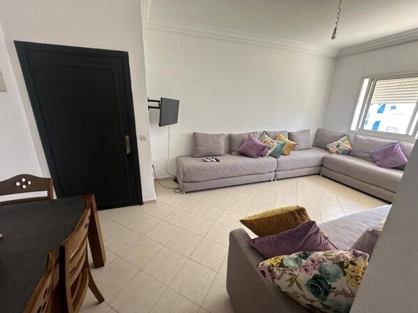 Apartamento, 2 quartos, para fumantes, sacada | Área de estar