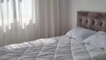 Apartment, 2 Bedrooms, Smoking, Balcony | 2 bedrooms