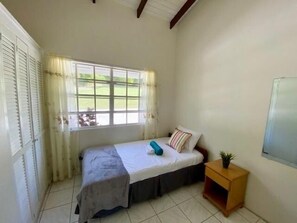 3 bedrooms, WiFi, bed sheets
