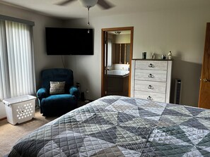 6 Schlafzimmer, Bügeleisen/Bügelbrett, kostenloses WLAN, Bettwäsche