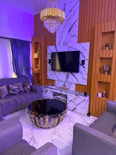 Stay in Comfort at RCCG Camp, Mowe  2-Bedroom Bungalow Modern Amenities AC, WiFi