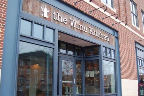 FREE Amenities 4Bd 2 Bath Oasis 8mins to Downtown