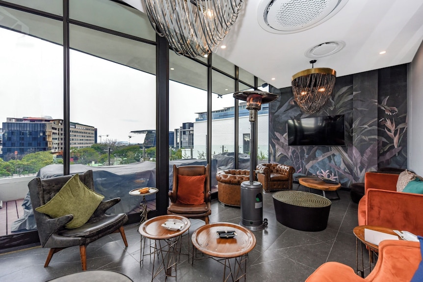 Where Elegance Meets Ease One Rosebank Retreat - Randburg