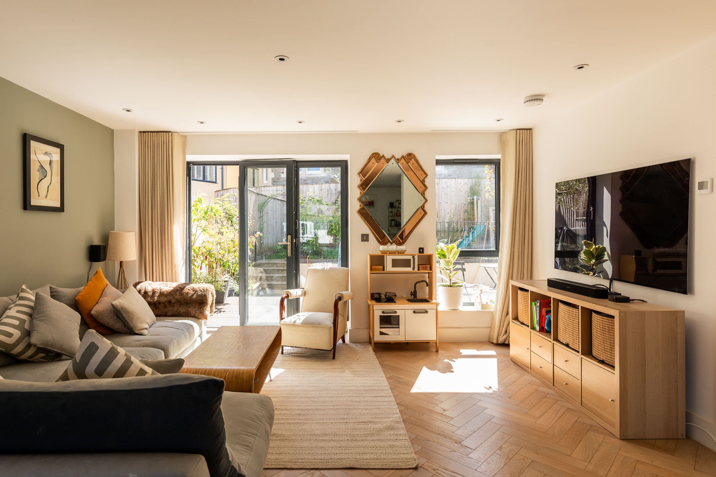 Hus | 4 soverom og internett