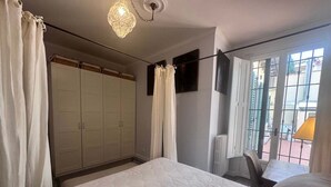 Ảnh chưa phân loại, 3 trong số 34 ảnh, nút