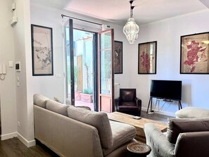 شقة | 2 عدّة غرف نوم وخدمة الإنترنت