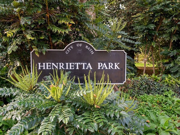 تفاصيل الفندق من الخارج