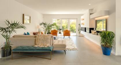 Cascais Garden Escape by Cadenzalux