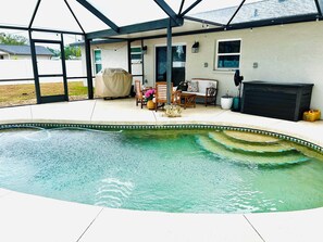 Utomhuspool