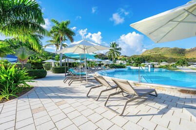 St. Martin Beach Resort & Spa
