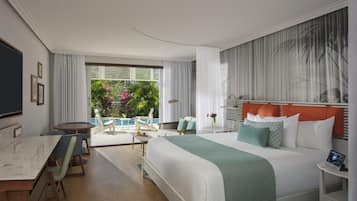 King Bed Suite Pool | Literie de qualité supérieure, minibar