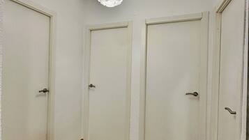 Apartemen, 3 kamar tidur, Boleh Merokok, pemandangan kebun | Interior