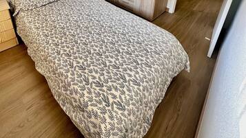 Apartment, 3 Bedrooms, Smoking, Garden View | 3 bedrooms