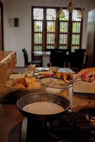 Desayuno bufé gratuito y diario