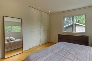 熨斗/熨衣板、WiFi、床单