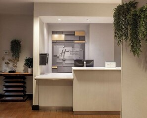 Lobby - Walk to Times Square + Free Breakfast & Wi-Fi (New York)