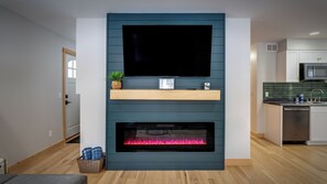 Interior - Oasis on 10 Acres, firepits, 15 mins to Harbor Springs, Petoskey, sleeps 14 (Alanson)