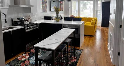 La Casa Negra Chicago, Beautiful 3 Bed 2 Bath near Lake in Chicago