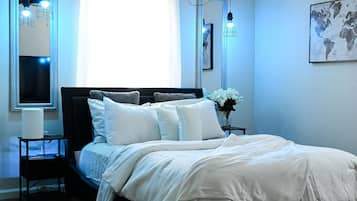 2 bedrooms, desk, free WiFi, bed sheets