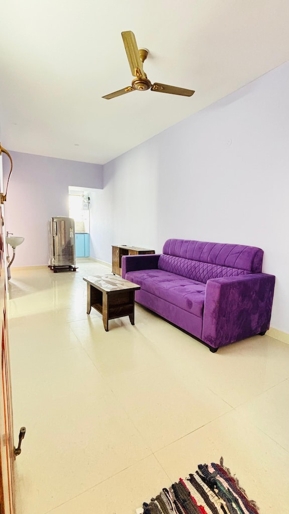 Sri Home Stay - Double Bedroom Fully Furnished Service Apartment - Bengaluru