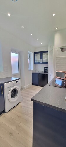 Luxury 2 Bedroom house - Dagenham