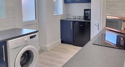 Luxury 2 Bedroom house - Dagenham
