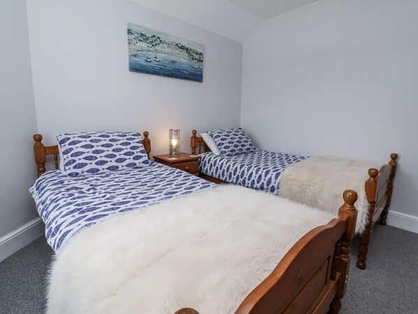 2 habitaciones, decoración personalizada y muebles diferentes