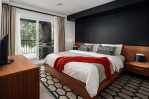 2 bedrooms, desk, free WiFi, bed sheets