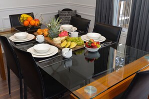 Dineren