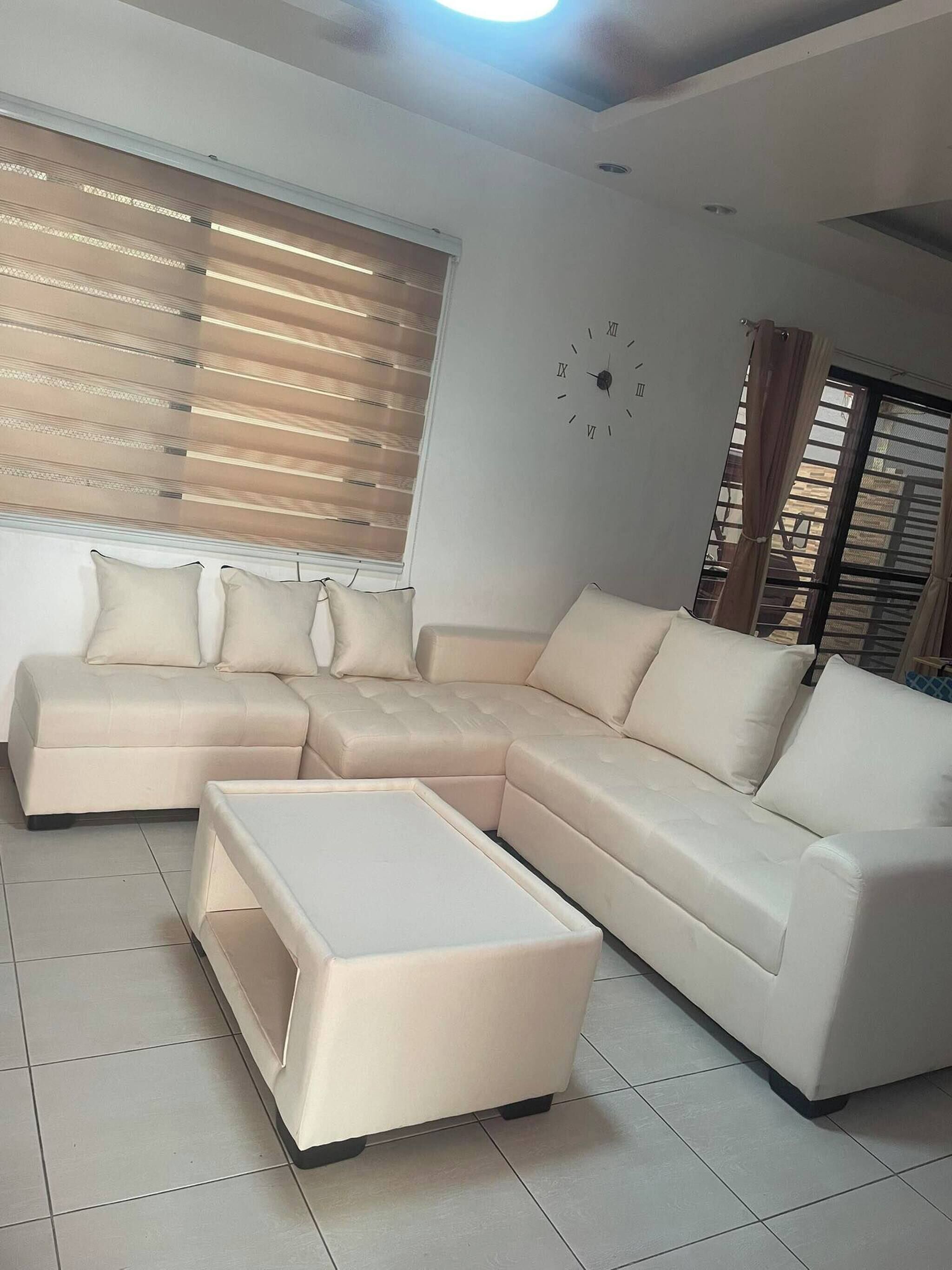 House, 3 Bedrooms, Accessible, Private Pool | Living area