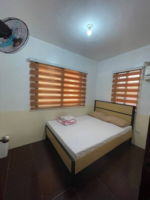 House, 3 Bedrooms, Accessible, Private Pool - Elisha's Staycation Place-your Home Away From Home (Binan City)