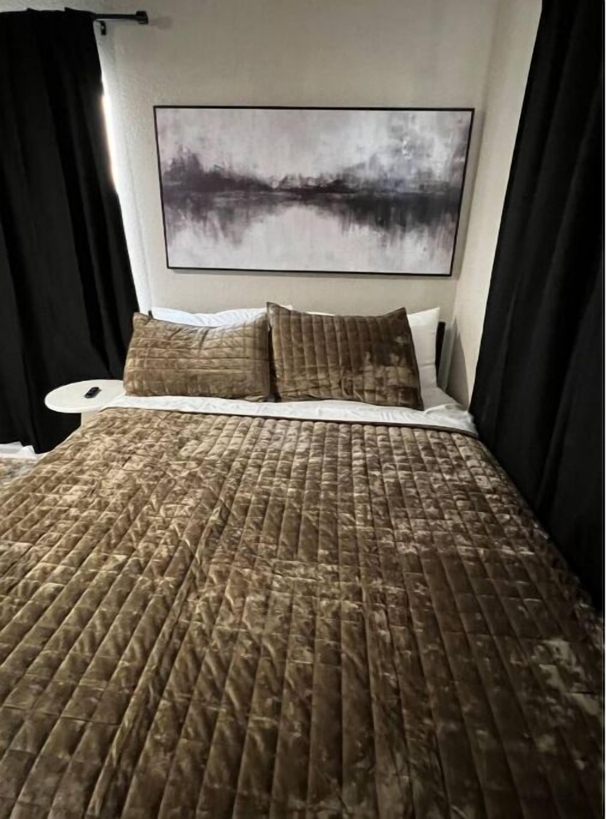 3 間睡房、熨斗/熨衫板、Wi-Fi