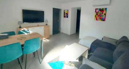 2 piÚces en RDC climatisé avec terrasse