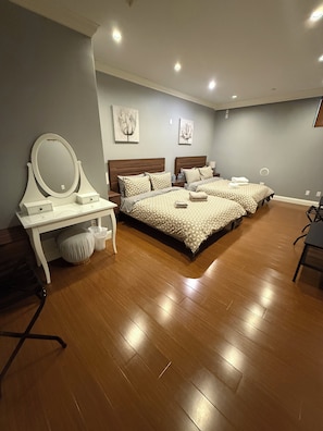 Free WiFi, bed sheets