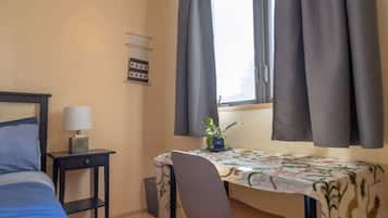 1 多间卧室、办公桌、熨斗/熨衣板、WiFi