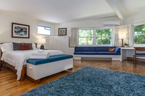 3 soverom, skrivebord, strykejern/-brett og wi-fi (inkludert)