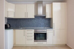 Fridge, oven, stovetop, coffee/tea maker - Modern one bedroom, just steps away from Old Town and sea (Budva)