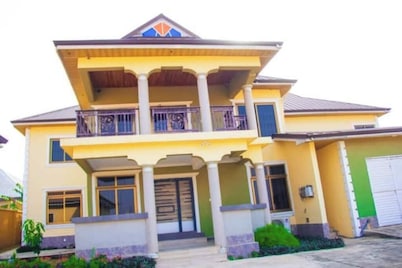 Salma's Place